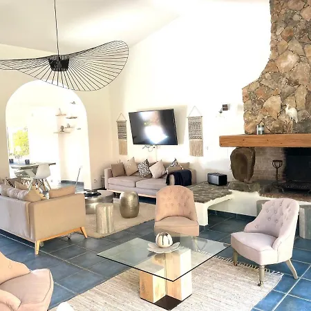 Kanishka Villa Porto Vecchio